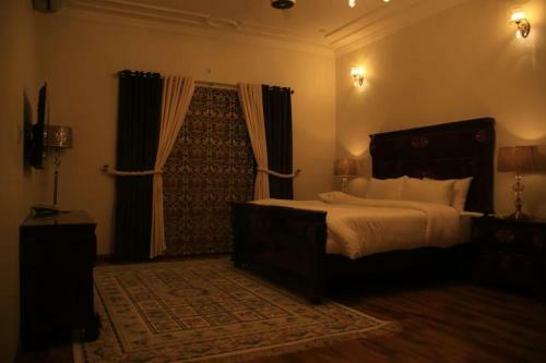 Hostal Revere Inn Guest House