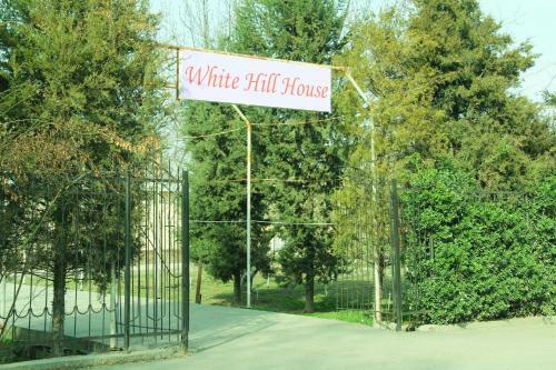 Hotel White Hill House