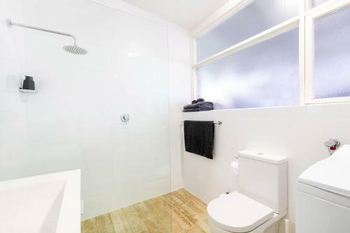 Modern Self-contained Studio Apartment