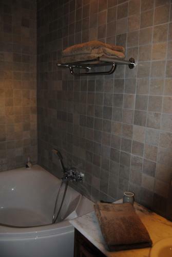 Bed & Breakfast Ch�teau De Mazi�res