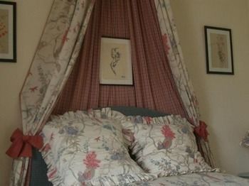 Bed & Breakfast Chateau D' Emalleville