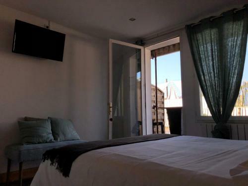 Hotel Le Pavillon Bleu