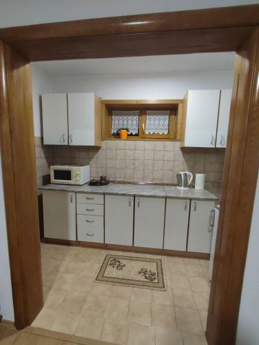 Apartman Adna