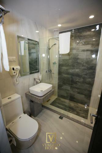 Via Hotel & Tours
