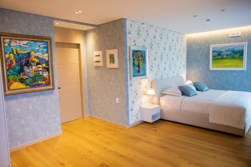 Seven Luxury Suites - Apartments