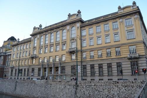 Apartment Dru?tveni Dom