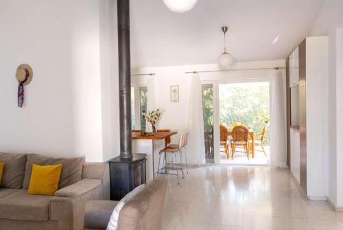 Villa Lime Coral