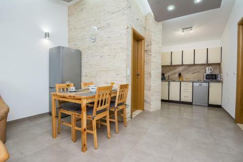 Apartment Rafac