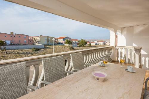 Apartment Rafac