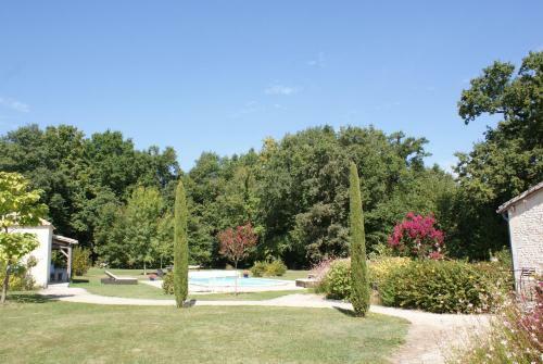 Hostal Domaine Des Doucins & Spa