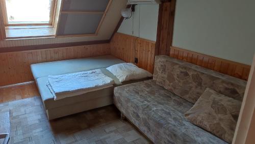 Apartamento Balatonlellei Alb�rlet