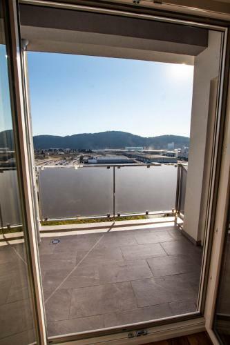 Lovely 4 Person Apartment With Beautiful Sea View