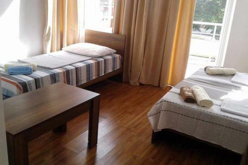 Hostal Home In Fichvnari