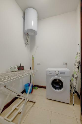 Modern 3br Apartment In The Centre Of Sliema