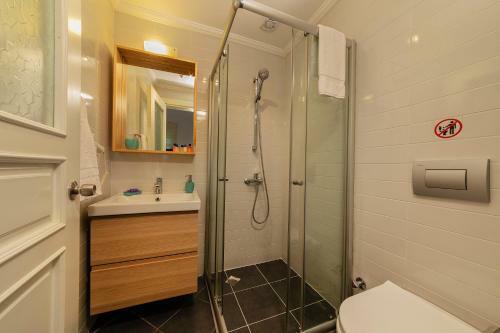 Zemira Garden Hotel