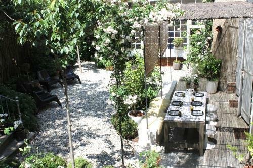 Bed & Breakfast Camellas-lloret