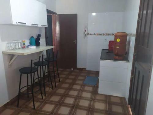 Casa Temporada Acomoda At� 12 Pessoas