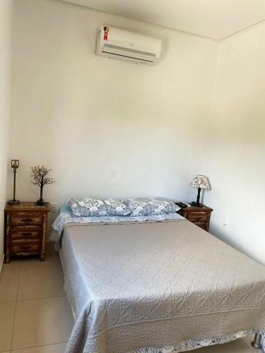 Casa Com Piscina E Churrasqueira Em Capitolio Mg