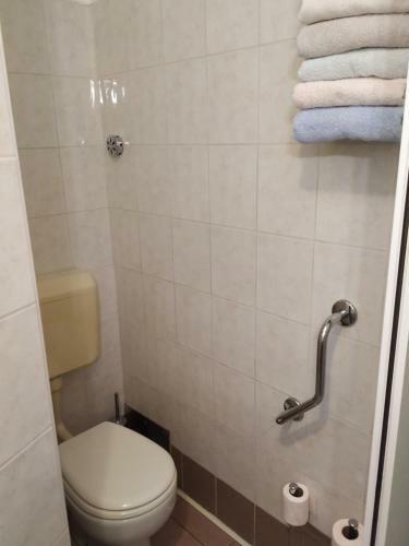 Hotel Accomodation Pertout