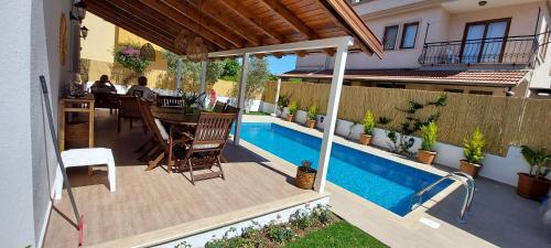 Villa Amazin New Property Near Centre .