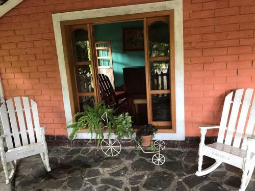 Hostal El Bosque