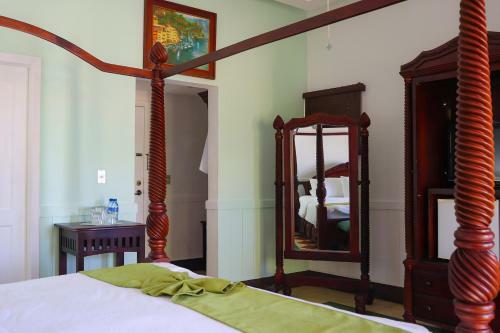 Hotel Victoriano