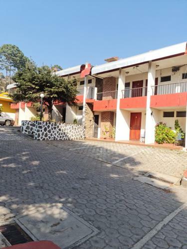 Hotel Kasa Kamelot Las Rosas