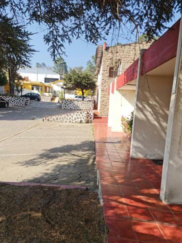 Hotel Kasa Kamelot Las Rosas