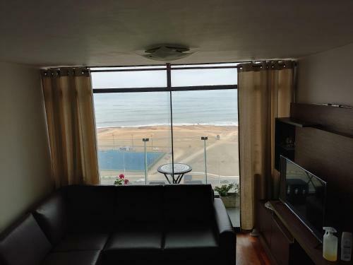 Blue Coast Lima Private Rooms