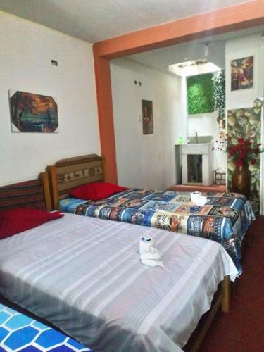 Hostal Inti Hostel Airport