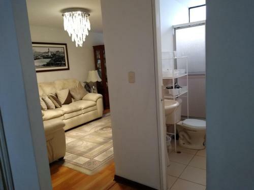 Habitaci�n Con Vista A La Ciudad