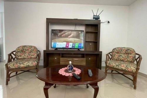 (5)modern Miraflores Tourist Area Apartment