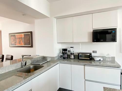 Modern And Comfortable Apartment In Miraflores