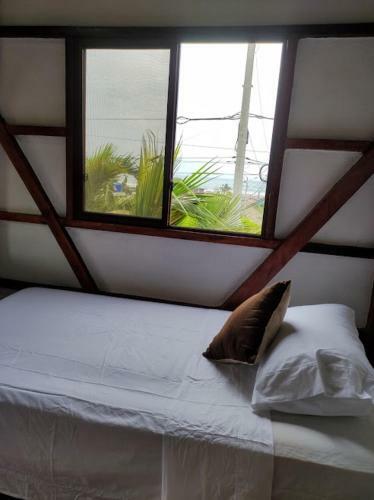 Cayo Ecovillage