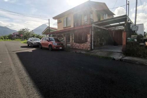 Studio Apartment - Downtown La Fortuna
