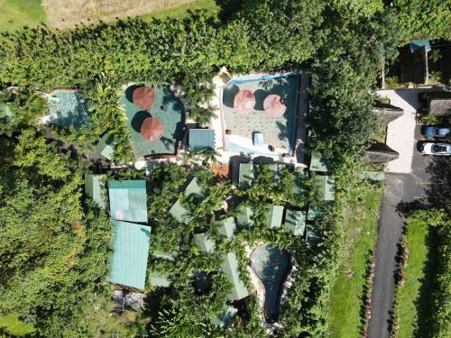 Green Leaf House