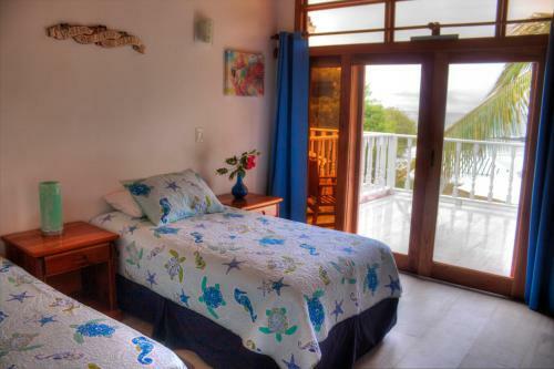 Bed & Breakfast The Isabela Beach House