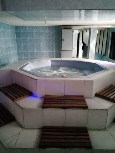 Hostal Sauna Water Palace