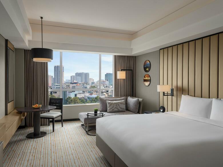 Hotel New World Saigon (club)