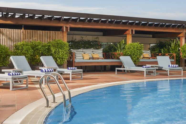 Hotel New World Saigon (club)