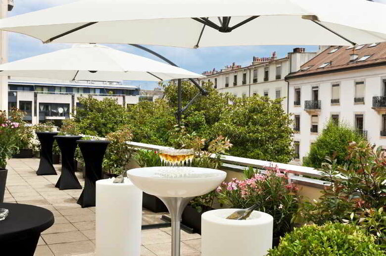 Hotel Le Warwick