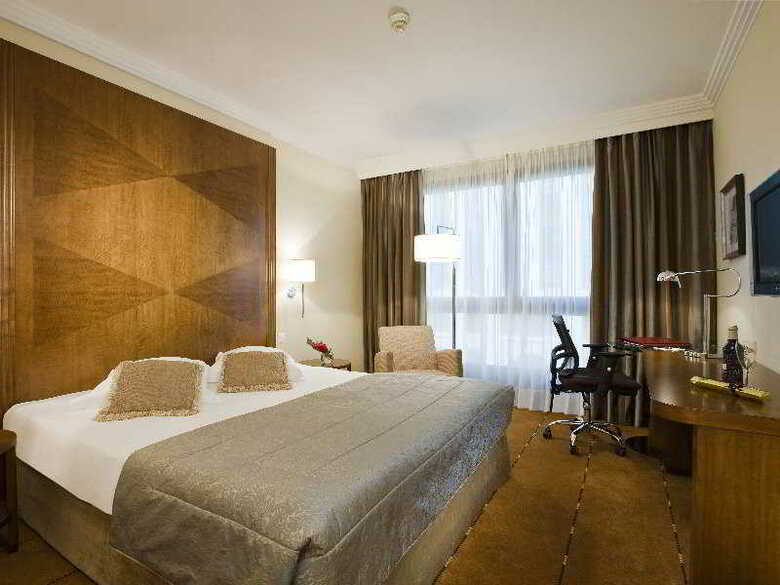 Hotel Le Warwick