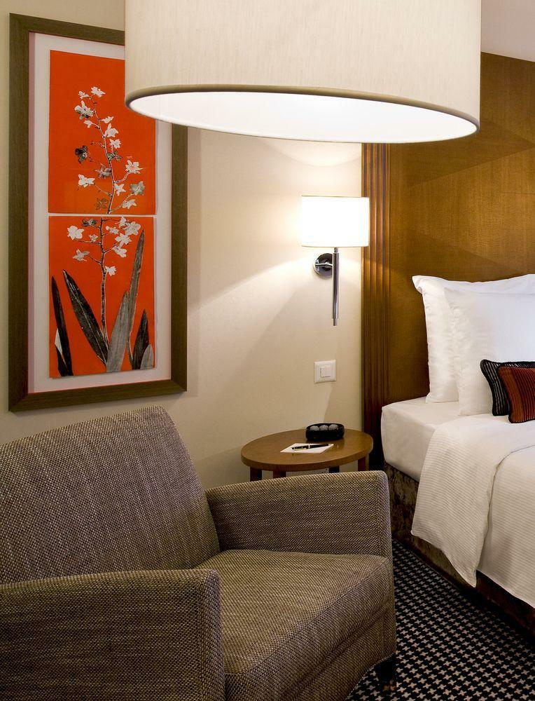 Hotel Le Warwick