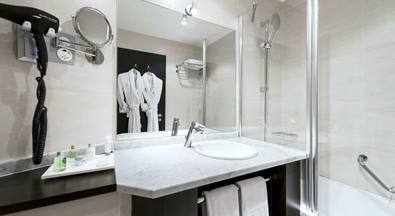 Hotel NH Geneva Airport