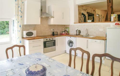 Holiday Home La Barde P-737