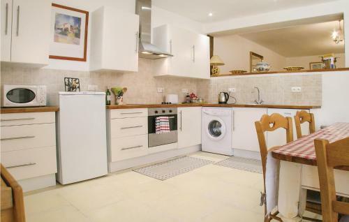 Holiday Home La Barde O-736