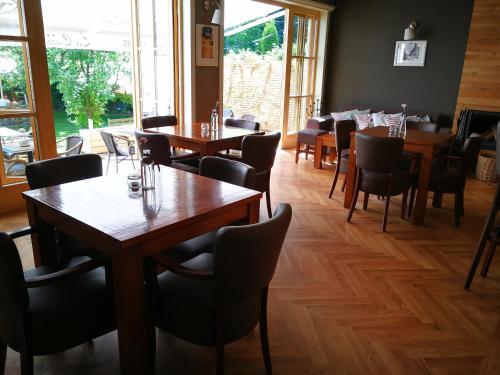 Hostal Pensiune Restaurant La Cassa