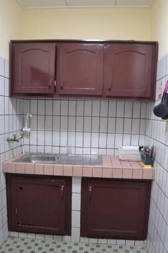 Apartamento Mak�p� (Douala): La Maryliz Bel Appartement Meubl�