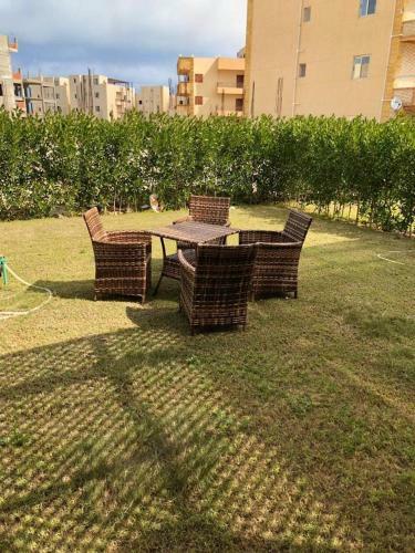 Badr Deluxe Apartments Families Only