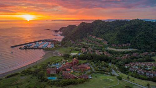 Apartamento Los Suenos Resort Del Mar 4n